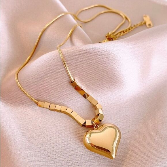 18K Gold Plated Hip-hop Style Heart Pendant Necklace Clavicle Chain - Picture 12 of 12